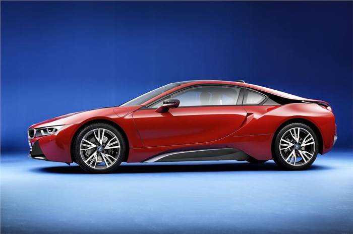 BMW reveals i8 Protonic Red Edition