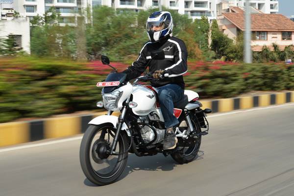 Bajaj V15 review, test ride