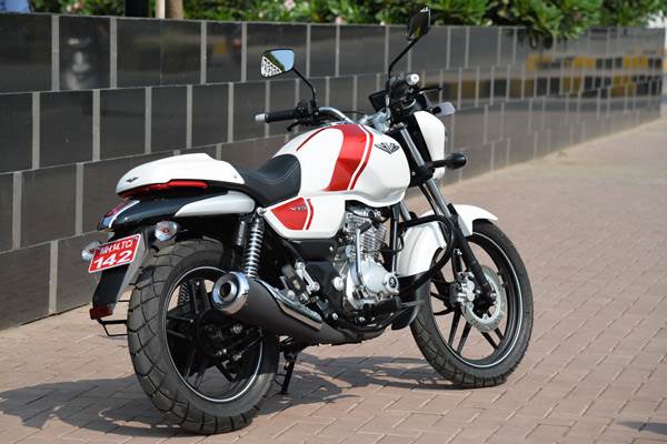 Bajaj V15 review, test ride