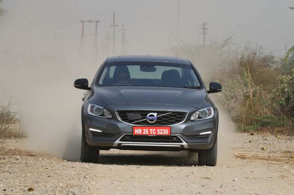 Volvo S60 Cross Country India review, test drive