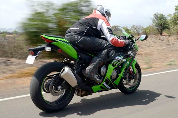 2016 Kawasaki Ninja ZX-10R review, test ride