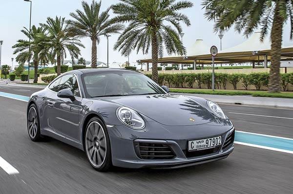 Porsche 911 Carrera S facelift review, test drive