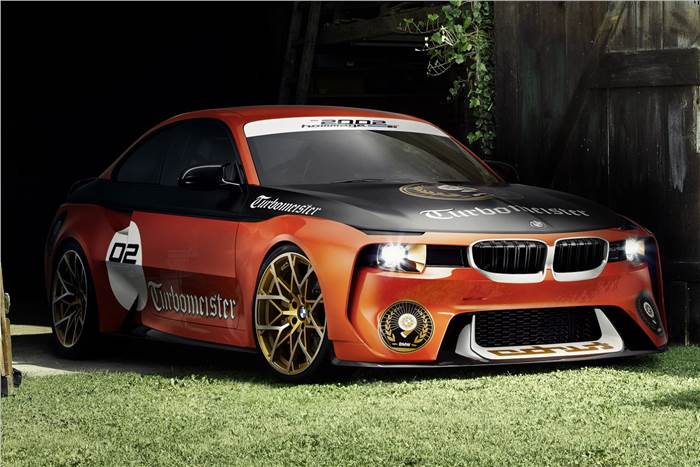 BMW 2002 Hommage concept gets retro livery for Pebble Beach