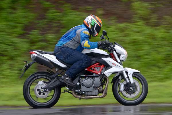 Benelli TNT 600i ABS review, road test