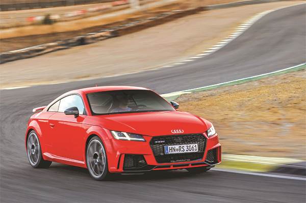 2016 Audi TT RS review, test drive