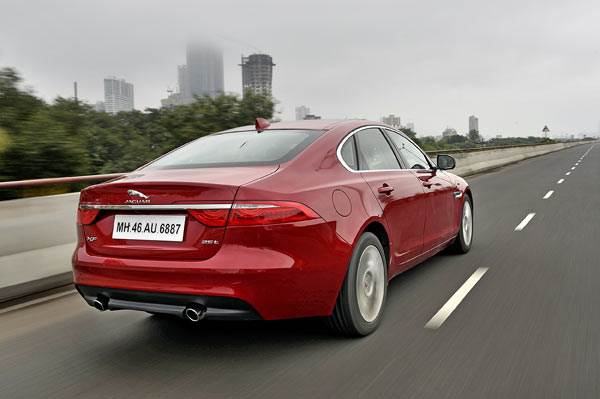 2016 Jaguar XF India review, test drive