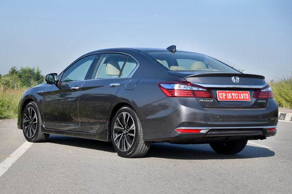 2016 Honda Accord Hybrid review, test drive