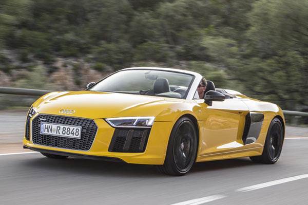 2016 Audi R8 V10 Spyder review, test drive