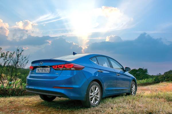 2016 Hyundai Elantra petrol long-term review, first report