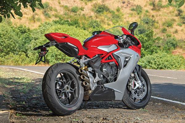 MV Agusta F3 800 review, test ride