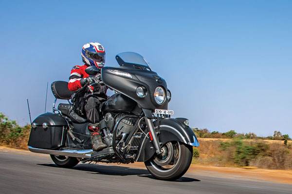 2017 Indian Chieftain Dark Horse review, test ride