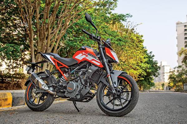 2017 KTM 250 Duke review, road test