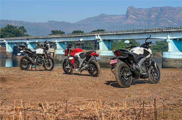 Bajaj Dominar 400 vs Mojo vs Himalayan comparison