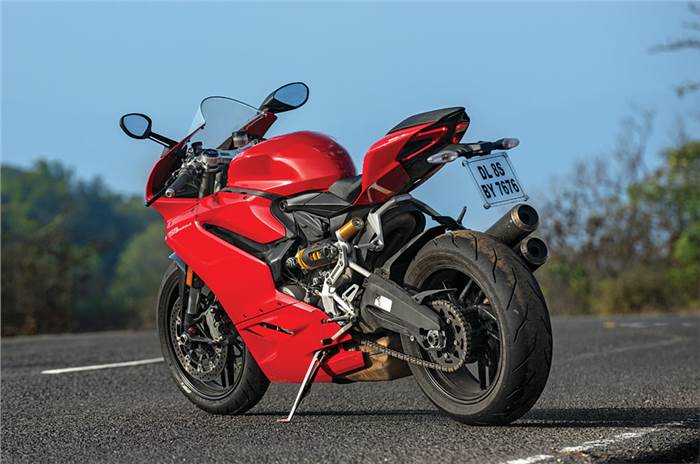 2017 Ducati Panigale 959 review, road test