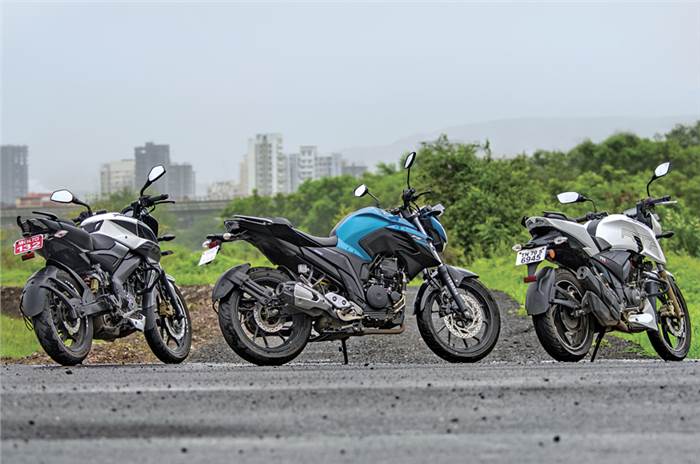 2017 Bajaj Pulsar NS200 vs TVS Apache RTR 200 vs Yamaha FZ25