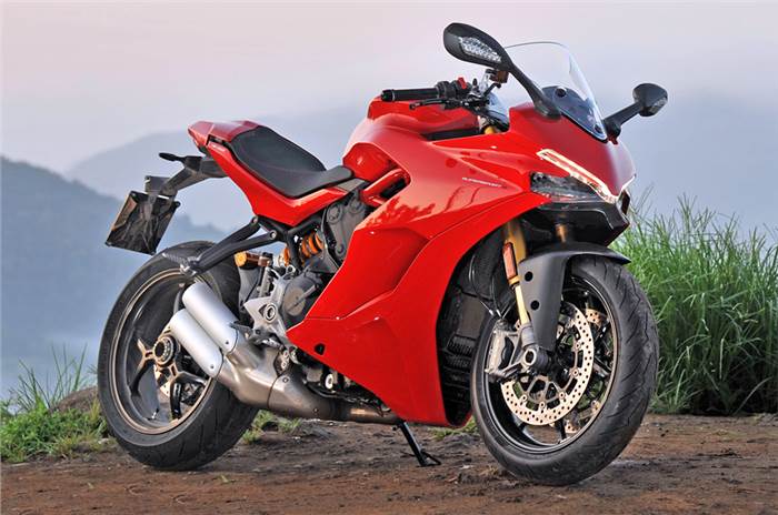 2017 Ducati SuperSport S review, test ride