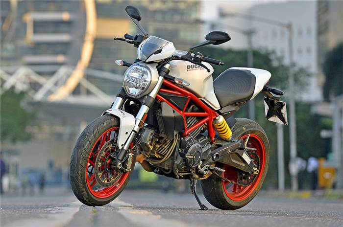 2017 Ducati Monster 797 review, test ride