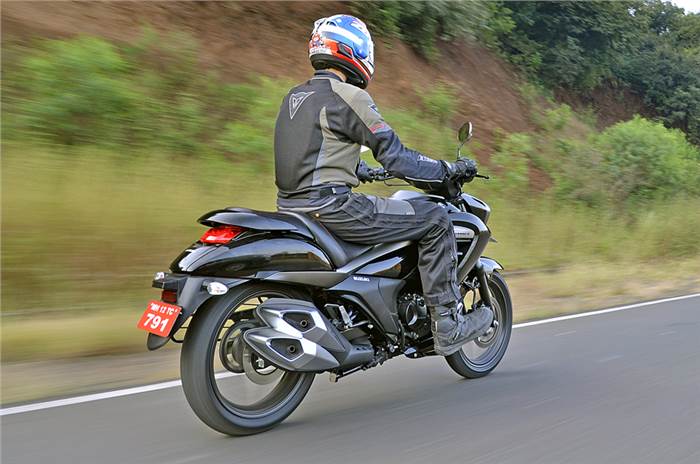 2017 Suzuki Intruder 150 review, test ride