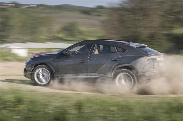 2018 Lamborghini Urus review, test drive