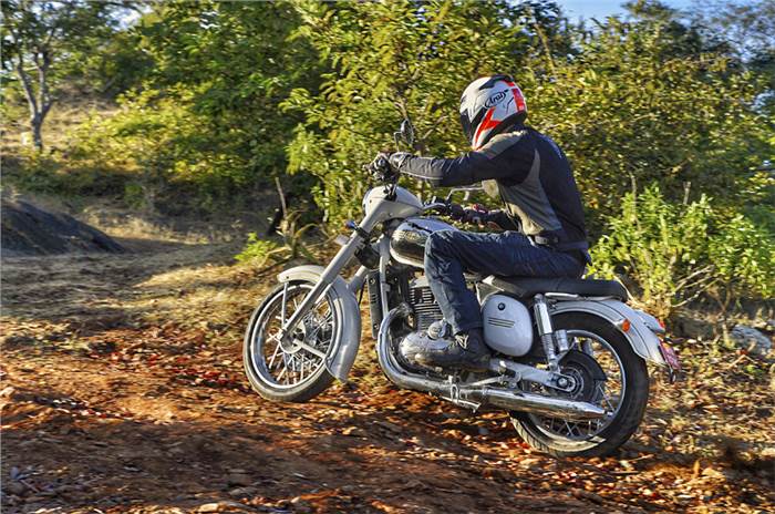 2018 Jawa, Jawa Forty Two review, test ride