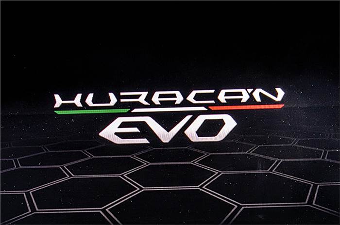 Lamborghini Hurac&#225;n Evo review, test drive