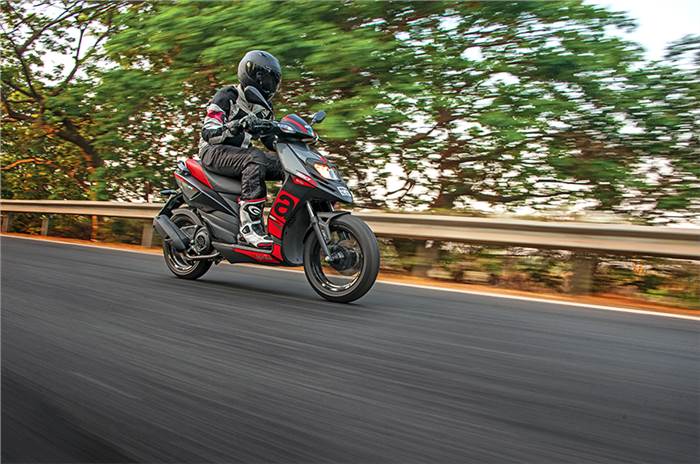 2019 Aprilia SR 150 ABS review, test ride