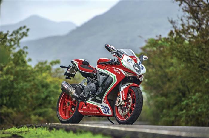 2019 MV Agusta F3 800 RC review, test ride