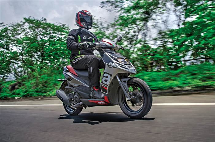 Aprilia SR 160 review, road test