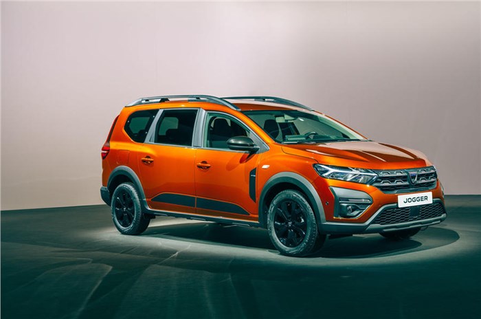 Seven-seat Dacia (Renault) Jogger unveiled at Munich