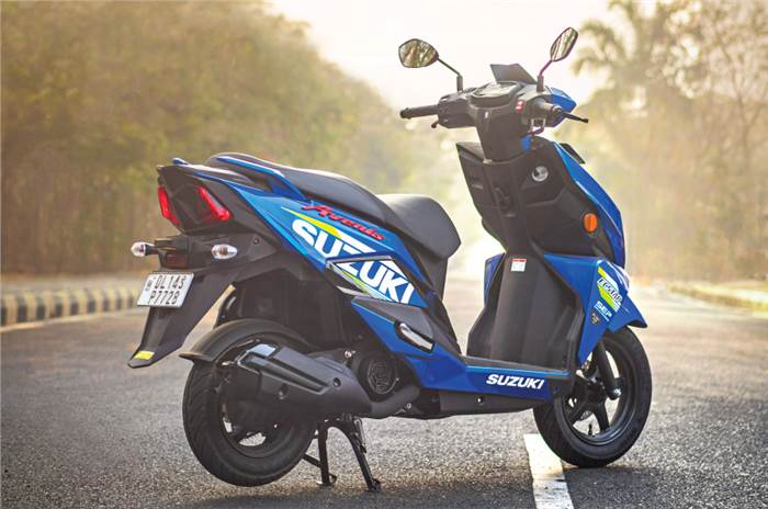 Suzuki Avenis review: more than skin deep?