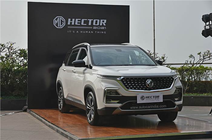 MG Hector front quarter 