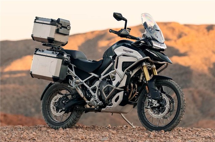 BMW R 1250 GS vs Triumph Tiger 1200 2022: Which Is The Best? 
