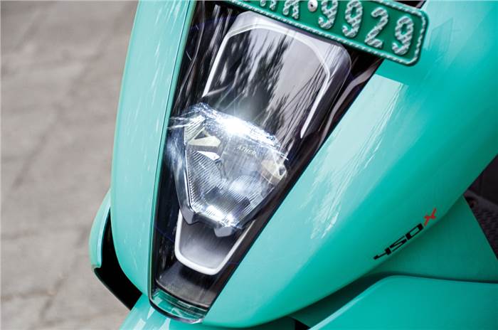 Ather 450X headlight image