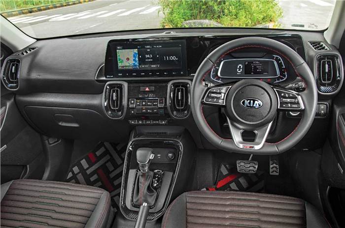 Kia Sonet interior 