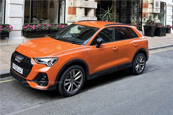 Audi Q3 front quarter 