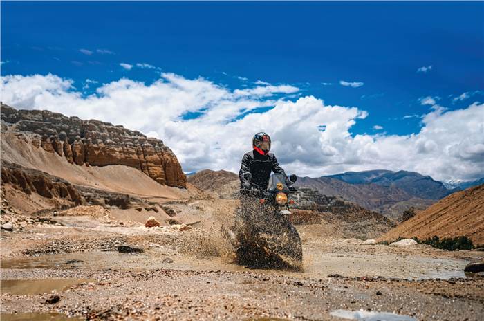 Royal Enfield ride to Mustang, Nepal.