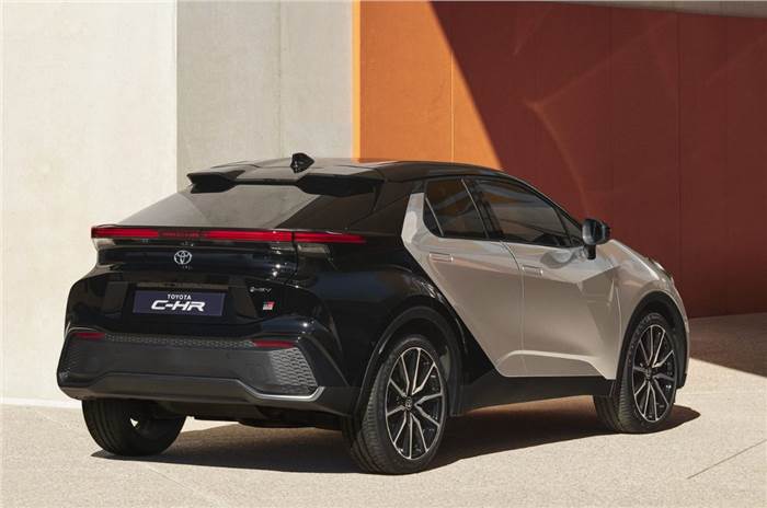 2022 Toyota C-HR SUV Digital Showroom