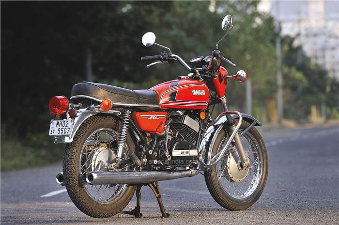 Yamaha RD350 price, power, spare parts.