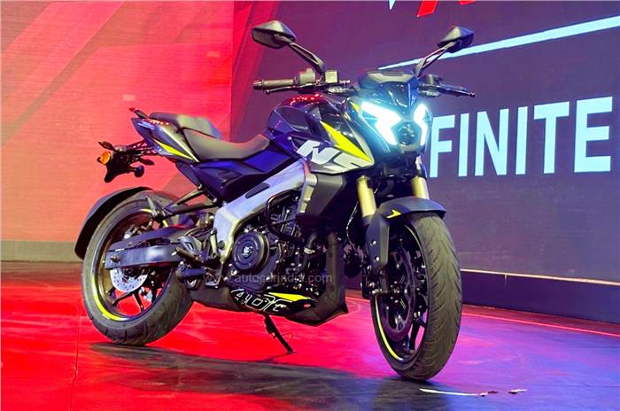 लॉन्च हो गई सबसे पावरफुल और फास्टेस्ट पल्सर, मात्र 5000 में करें बुक

Bajaj Pulsar NS400Z The most powerful and fastest Pulsar has been launched, book for just Rs 5000,Starting price of Powerful Pulsar 1. Rs 85 lakh (ex-showroom)