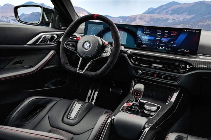 BMW M4 CS revealed with 550hp