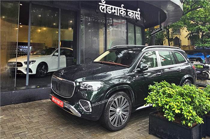 Mercedes GLS showroom, Mumbai