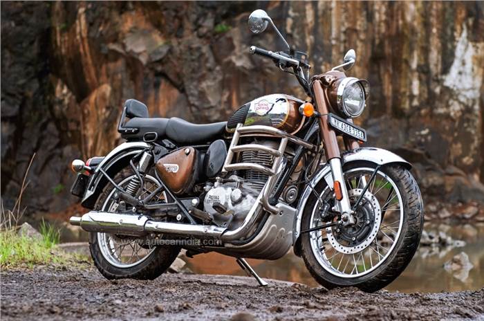 Royal Enfield Classic 350 Chrome Bronze static image.