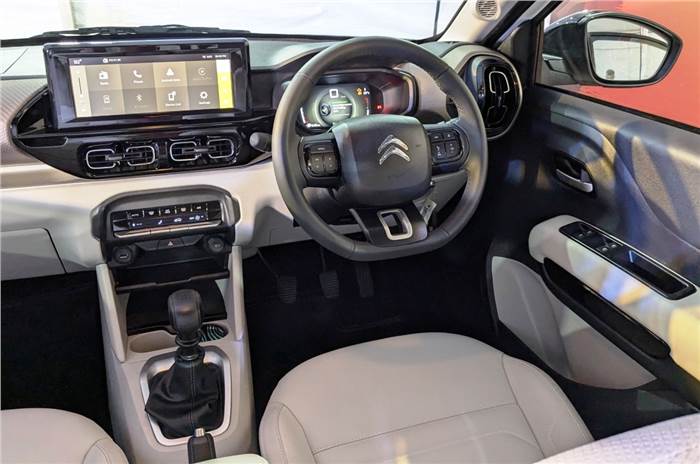 Citroen Basalt interior