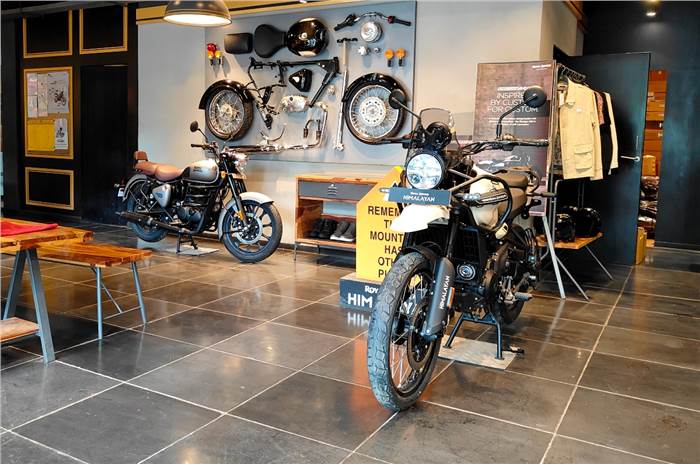 Royal Enfield Himalayan showroom shot