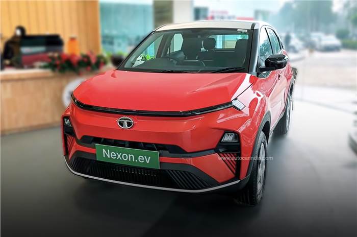 Tata Nexon EV discounts 