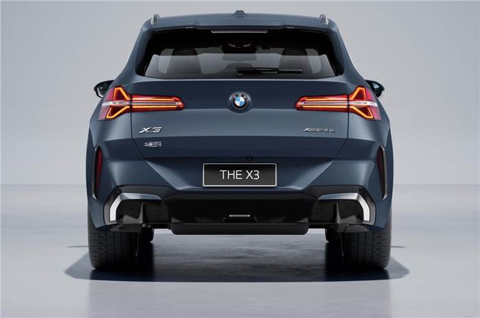 BMW X3 L rear