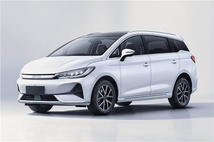 BYD eMax 7 booking details 