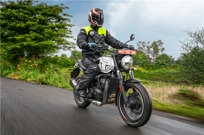 Triumph Speed T4 front tracking