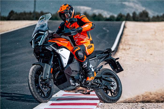 KTM 1390 Super Adventure S Evo revealed