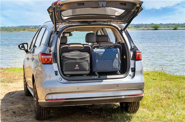 BYD eMax 7 review: Max comfort?